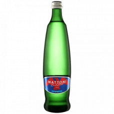 Вода минеральная Mattoni негазированная 0.75л